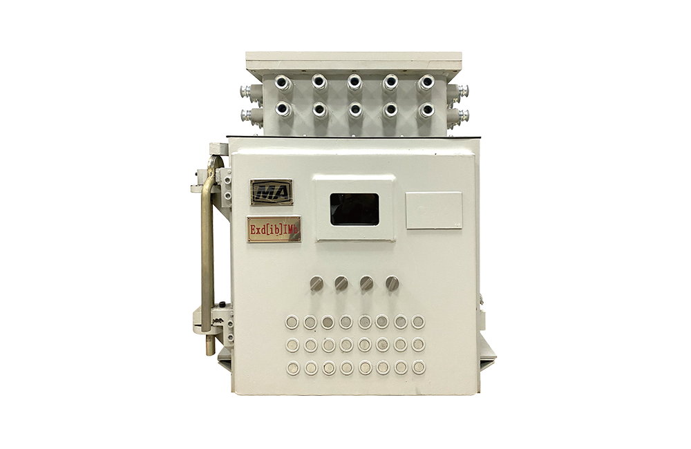 KXJ660(B)礦用隔爆兼本安型可編程控製箱